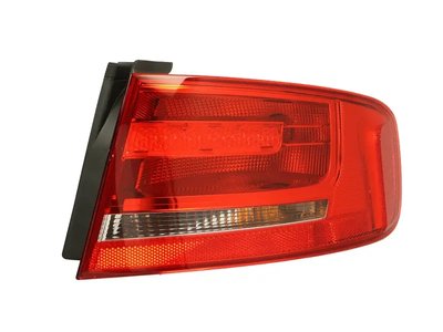 Правий Ліхтар Audi A4 B8 Седан 2008-2012 Галоген (не Led) 8K5945096D