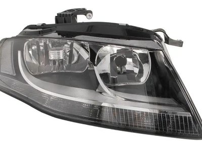 Права фара Audi A4 B8 2008-2012 Галоген 8K0941030AF