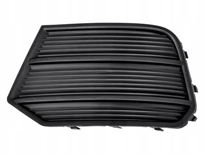 Решітка бампера ліва Audi Q3 2011-2015, 8U0807681P4U8