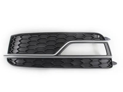 Решітка в бампер ліва Audi A5 B8 2012-2016 S-LINE 8T0807681K