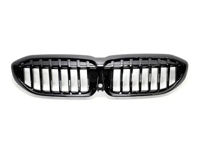 Решетка радиатора BMW 3 G20 2019-2022, под камеру 51138072086