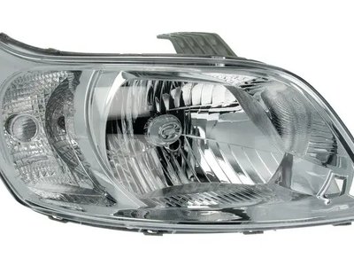 Правая фара  Chevrolet Aveo T255 Хетчбек 2008-2011 с корректором 96995728
