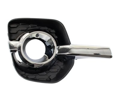 Решітка Бампера Права Chevrolet Equinox 2010-2016 + Хром Молдинг 22808327