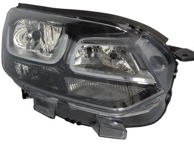Правая фара  Opel Zafira Life Opel Vivaro 2019-2024 9808567680