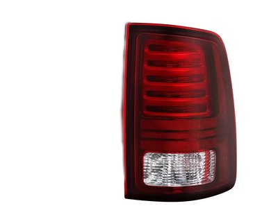 Правий ліхтар Dodge Ram 2013-2018