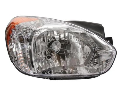 Фара Правая Hyundai Accent 2006-2010 921021E040