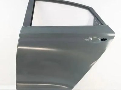 Дверка задняя правая Hyundai IX35 2010-2015 770042Y001