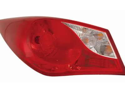 Правий Ліхтар Hyundai Sonata Yf 2010-2014 924023S020