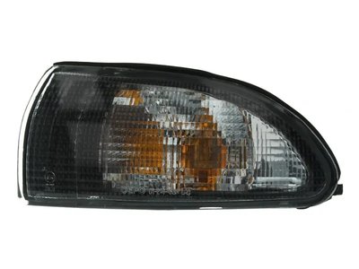Левый поворот Mitsubishi Galant 1993-1996  MR848553