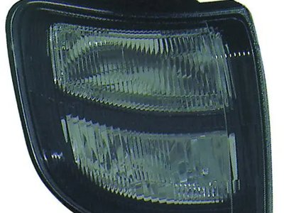 Правый поворот Mitsubishi Pajero V20 1991-1999 MR124958
