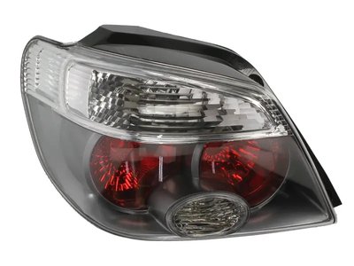 Лівий ліхтар Mitsubishi Outlander 2003-2009 Крім Xl 8330A049