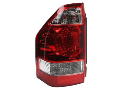 Левый фонарь Mitsubishi Pajero  2003-2007 MN133763