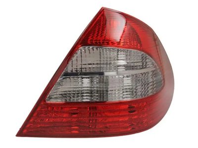 Правий ліхтар Mercedes W211 Седан 2006-2009 A2118202464