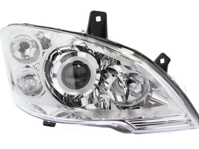 Правая фара Mercedes Vito W639 2010-2014 Ксенон A6398202461