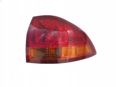 Правий Ліхтар Mitsubishi Pajero Sport 2009-2015 8330A596