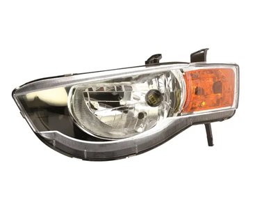 Левая Фара  Mitsubishi Colt 2009-2013 8301B795