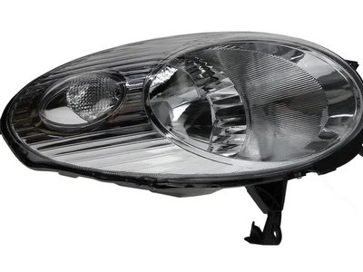 Правая фара  Nissan Micra K12 2003-2008 Дорестайлинг 26010AX700