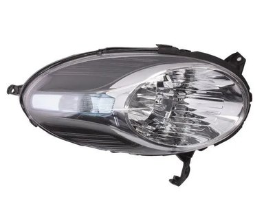 Правая Фара  Nissan Micra K12 2008-2010 Рестайлинг 26010BG10B