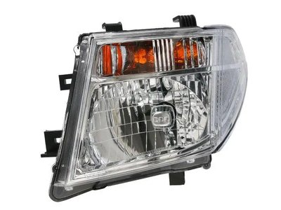 Левая Фара  Nissan Navara  D40 Nissan Pathfinder 2005-   26060EB30A