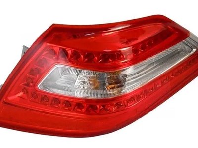 Правый Фонарь  Nissan Teana J32 2008-2014