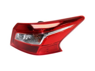 Правий Ліхтар Nissan Sentra 2016-2019 265503YU0A