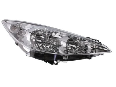 Правая фара Peugeot 308 2008-2011 6206F5