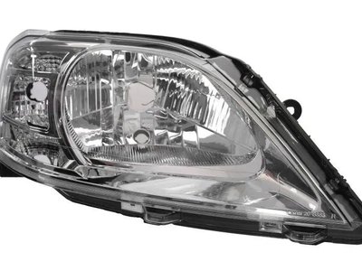 Фара Права Renault Logan 2009-2013 8200744754