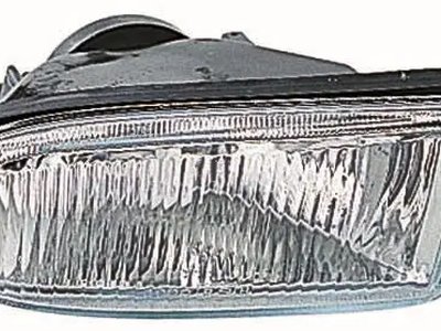 Правая  Противотуманка   Renault Laguna  1994-1998 7701042675