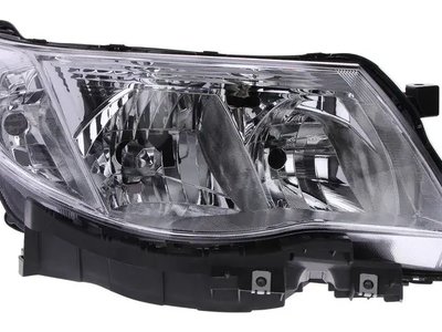 Правая фара  Subaru Forester Sh 2008-2012 Галоген 849125C021