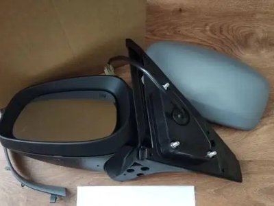 Дзеркало Ліве Suzuki Swift 2005-2009 84702-62J00Zcc 5 Pin