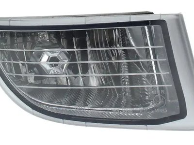 Правая  Противотуманка   Toyota Land Cruiser Prado J120 2003-2009 8121160150