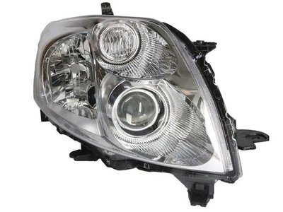 Права фара Toyota Auris 2007-2009 Valeo 8113002480