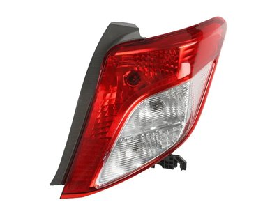 Правий Ліхтар Toyota Yaris 2011-2014 815510D370