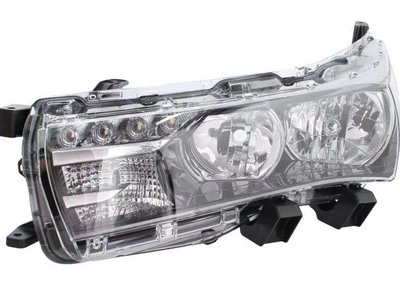 Ліва Фара Toyota Corolla E18 Євро 2013-2016 Галоген Led 8117002E71
