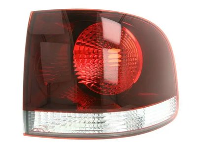 Правый Фонарь Volkswagen Touareg 2007-2009 Рестайлинг 7L6945096R
