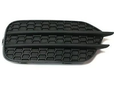 Решетка в бампер правая Volkswagen Tiguan Track 2011-2017 5N0853666F9B9