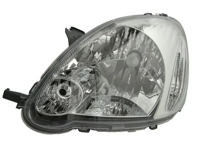 Левая Фара  Toyota Yaris 2003-2006 Рестайлинг Тип Valeo 811700D080