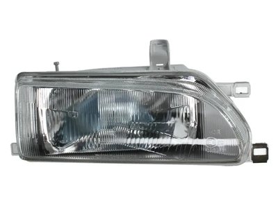 Права фара Toyota Corolla E9 1988-1992 811101E282