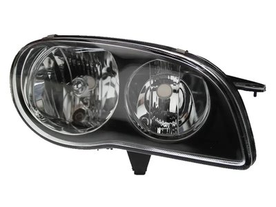 Права фара Toyota Corolla E11 2000-2001 811301E530