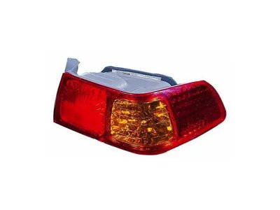 Правый Задний Фонарь Toyota Camry 20 1999-2001 8155106110