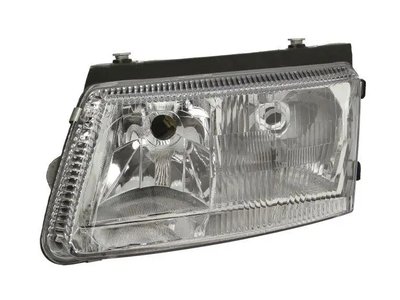 Левая Фара  Volkswagen Passat B5 1997-2000  3B0941017M
