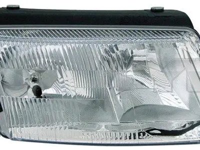 Левая Фара  Volkswagen Passat B5 1997-2000  3B0941017K