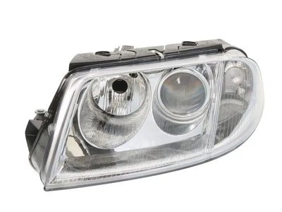 Левая Фара  Volkswagen Passat B5 2000-2005  3B0941017AK