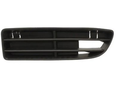 Решетка Переднего Бампера Левая Volkswagen Bora 1999-2005 1J5853665B