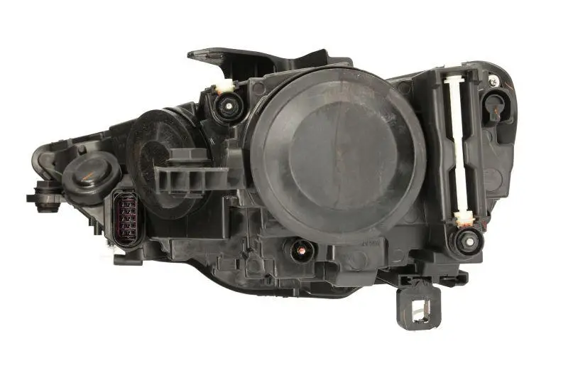 Правая фара Audi A3 2012-2016 Галоген 8V0941004K — фото 1