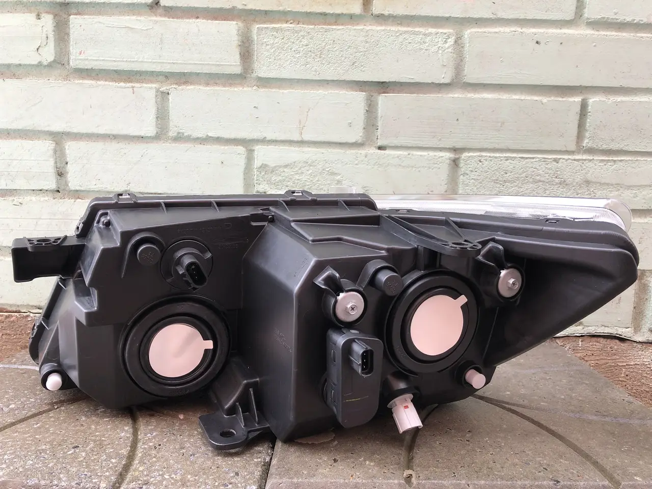 Фара Права Dodge Journey 2008-2019 Хром Біла Вставка K05067788Aa — фото 2