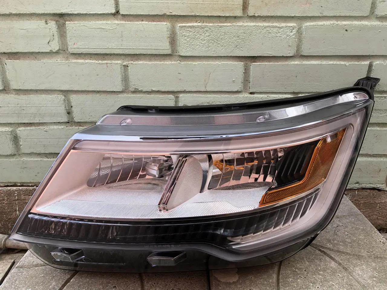 Фара Ліва Ford Explorer 2016-2019 Hb3+Led Хром З Drl Fo2518129 — фото 1
