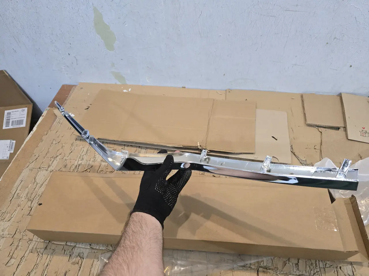 Молдинг решітки радіатора лівий Honda CR-V 2017- 2020 хром 71173TLAA00 — фото 2