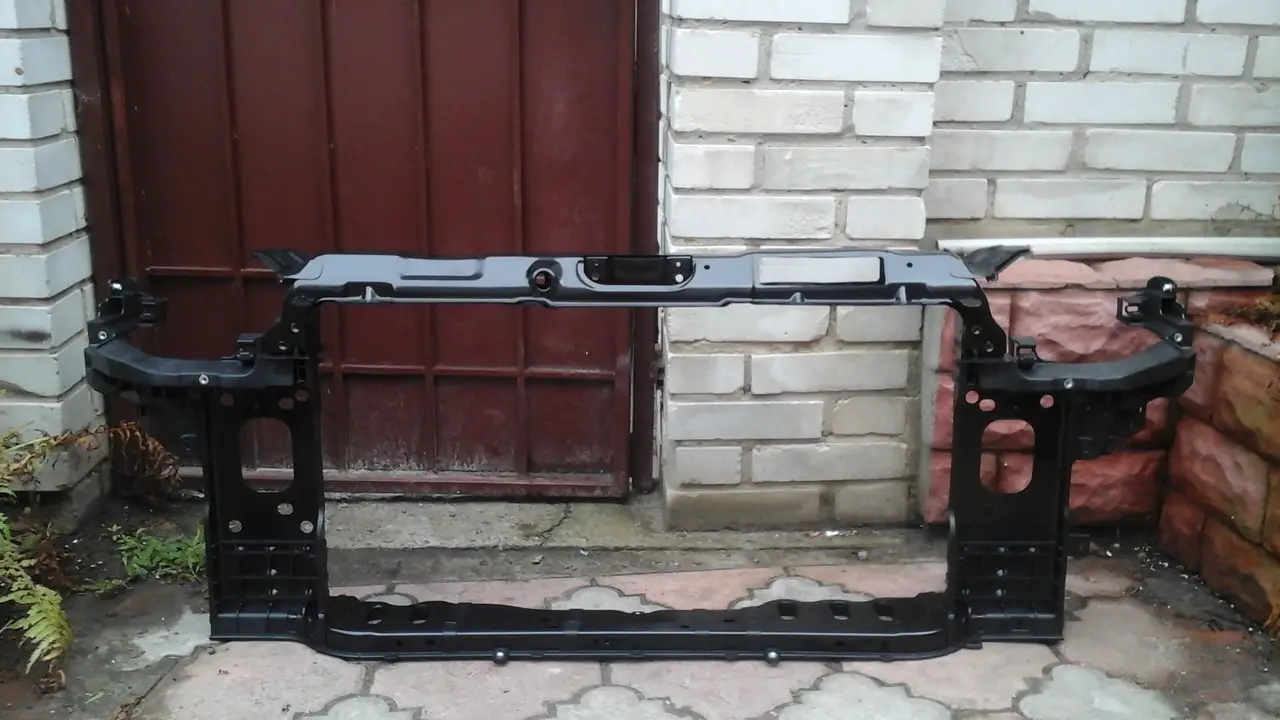 Панель Телевизора Hyundai Elantra Md 2011-2016 641013X000 — фото 1