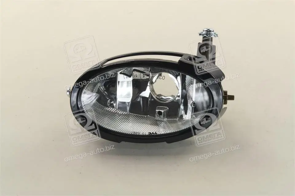 Фара Противотуманная Правая Mazda 3 2004-2009 Bp4Kv7220F — фото 1
